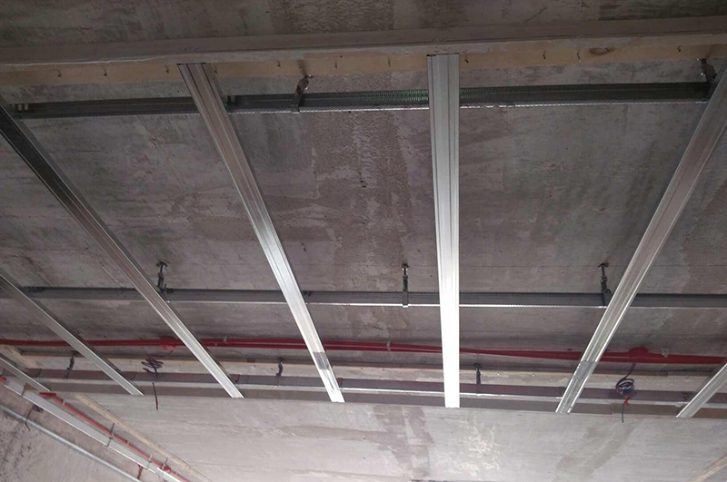 裝飾吊頂什么龍骨材料好？最熱門的三種材料